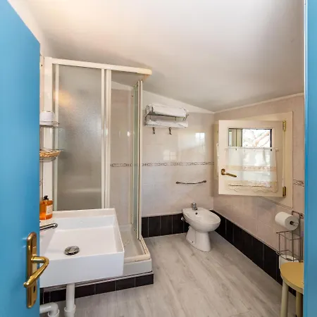 Hotel Apuana 3*