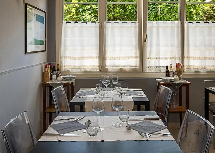 Apuana 3* マリーナ・ディ・ピエトラサンタ