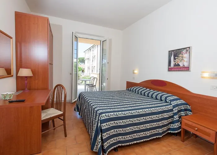 Apuana マリーナ・ディ・ピエトラサンタ